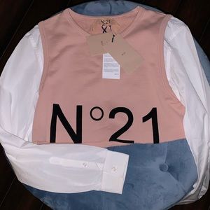 Numero Ventuno Cropped Sweater/Shirt